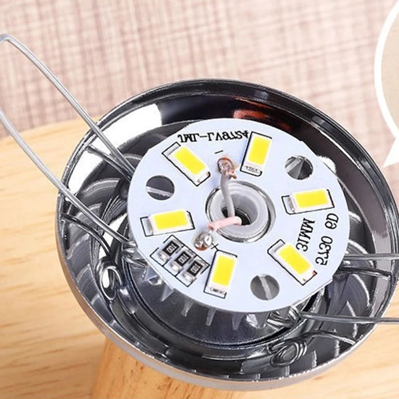 Dimmable Chinese Style LED Table Lamp